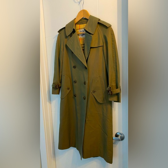 Burberry Jackets & Blazers - RARE 💎 Vintage BURBERRY Irridenscent Green Trenchcoat